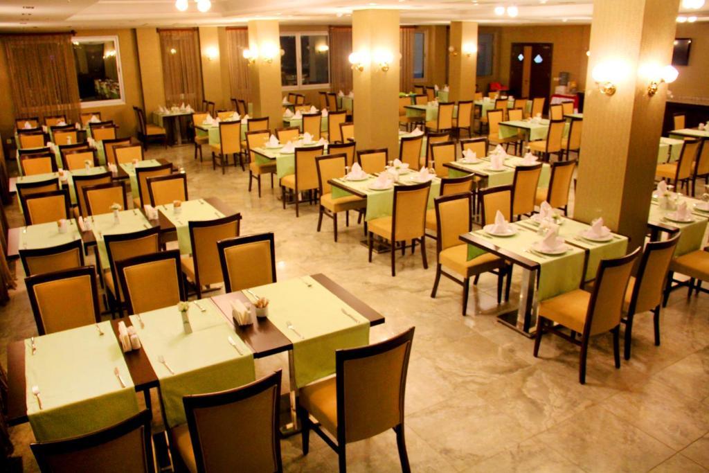 Adanava Hotel Zewnętrze zdjęcie